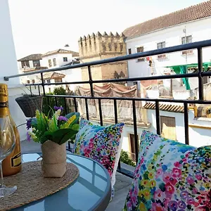 Apartment Vivienda Turistica Califato En Casco Historico, Córdoba